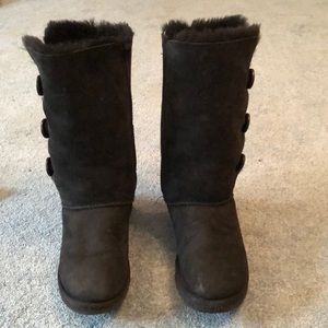 tall black button uggs